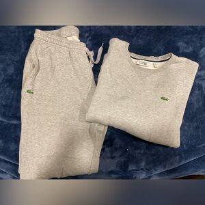 Men’s Lacoste sweatshirt and sweatpants